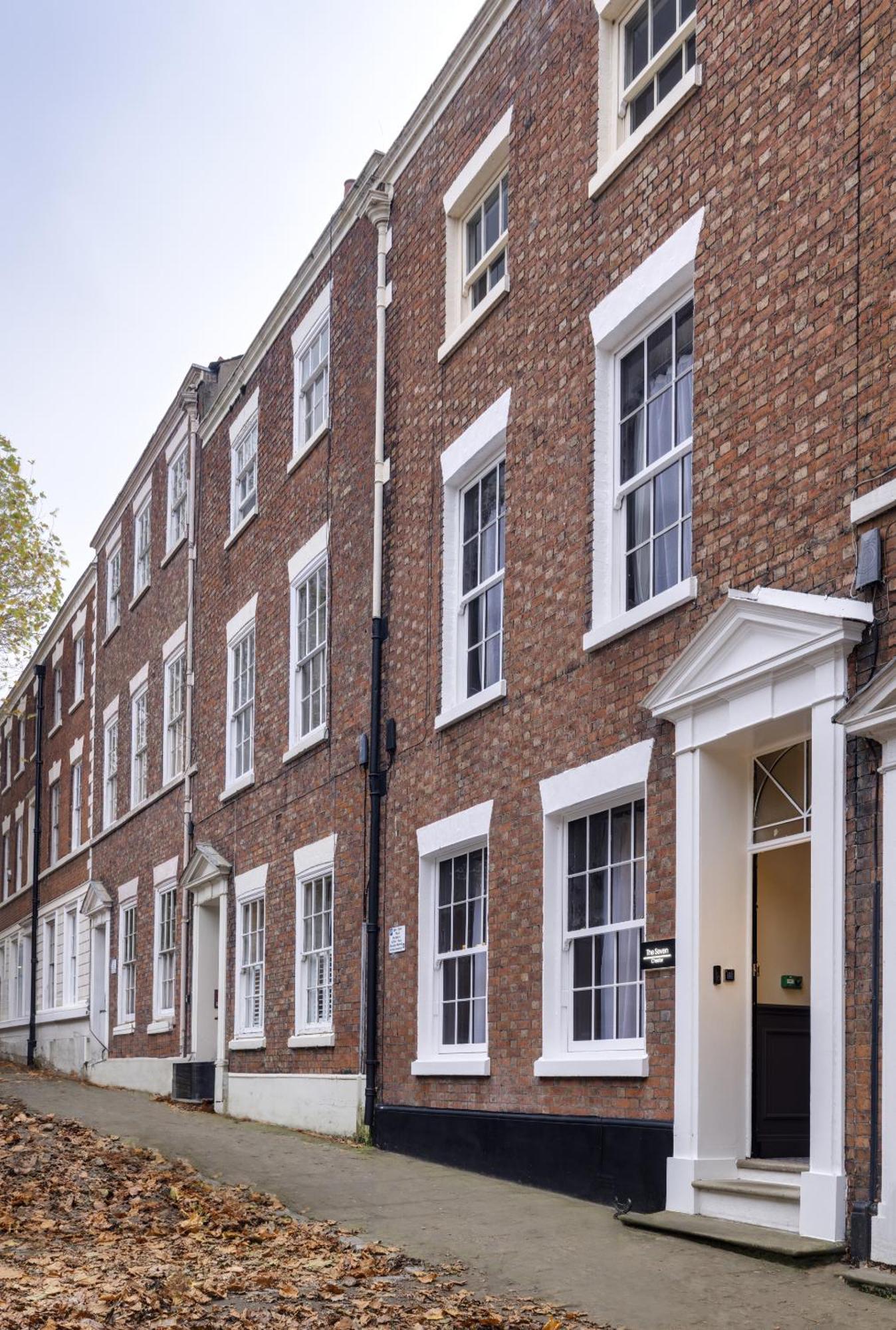 The Seven Chester Hotel Exterior photo